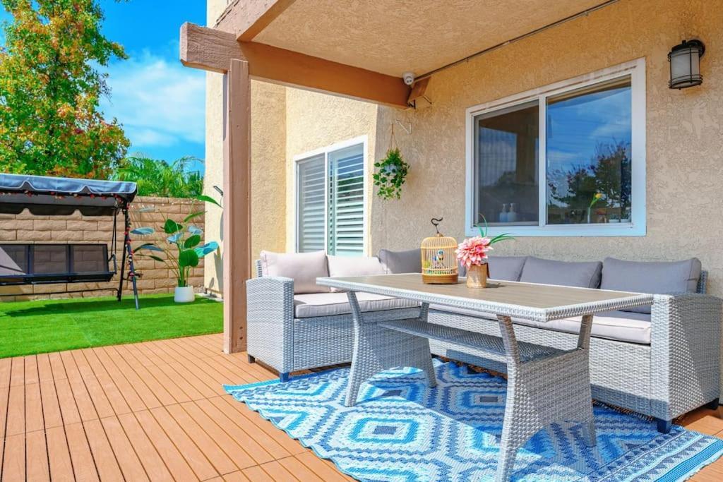La Sunny House Beautiful Yard 7 Rooms 4 Bathrooms Near Disneyland & Hollywood & Downtown Гесієнда-Гайтс Екстер'єр фото